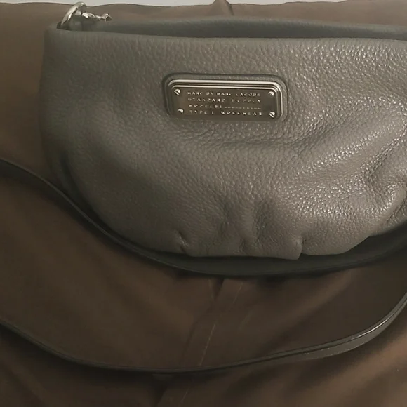 Marc by Marc Jacobs Percy Leather Crossbody Taupe - Gently Used like New - Picture 6 of 12